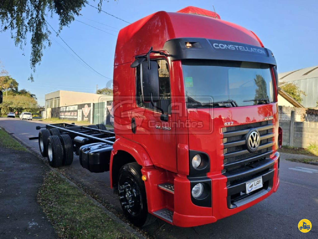 CAMINHAO VOLKSWAGEN VW 24250 Chassis Truck 6x2 LAF Caminhões CURITIBA PARANÁ PR